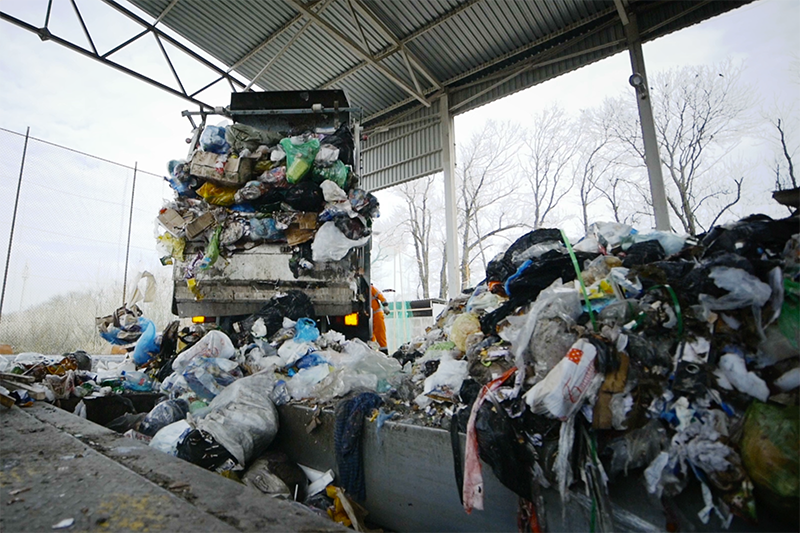 Domestic refuse 800px